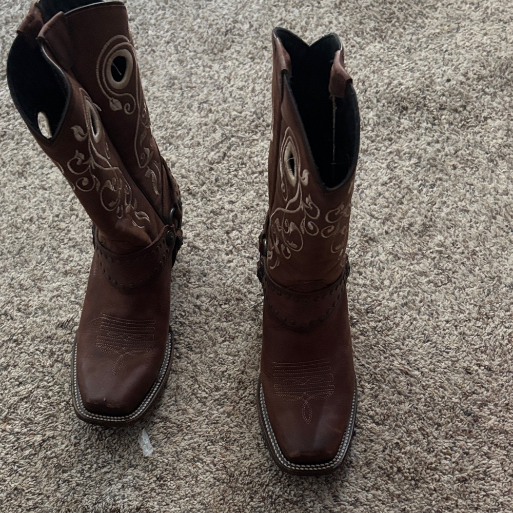J.B. Dillon Brown Heeled Boots